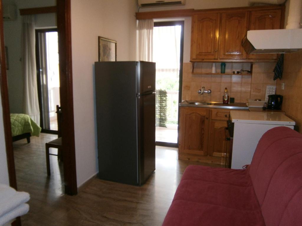 Antonios Rooms Akrata Chambre photo